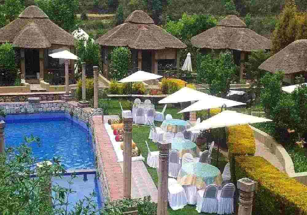 The Lake Village, Naukuchiatal