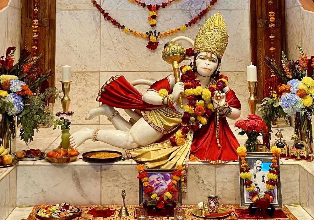 Chandigarh to Kainchi Dham & Jim Corbett Tour