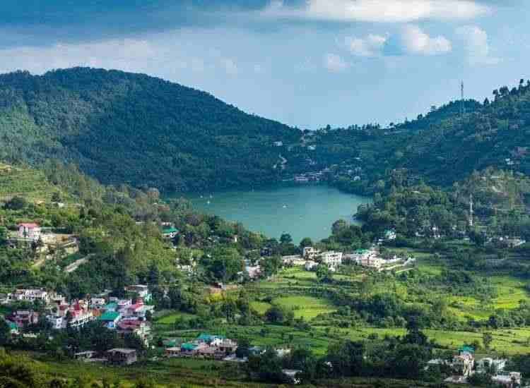 Family Tour in Naukuchiatal