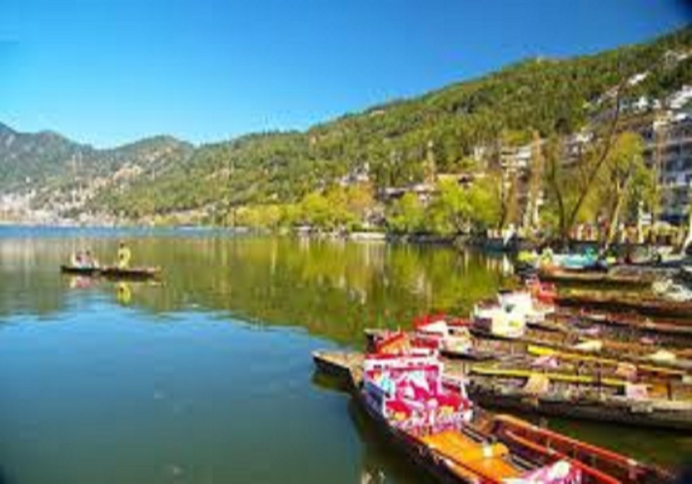 Family Tour in Nainital
